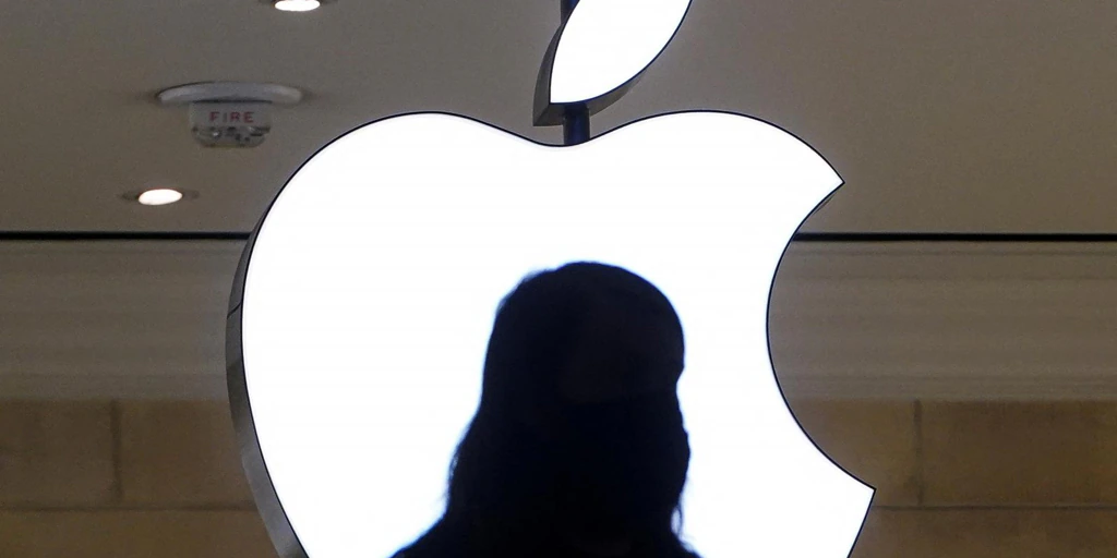 La inteligencia artificial de Apple estará retirada en Europa hasta 2025